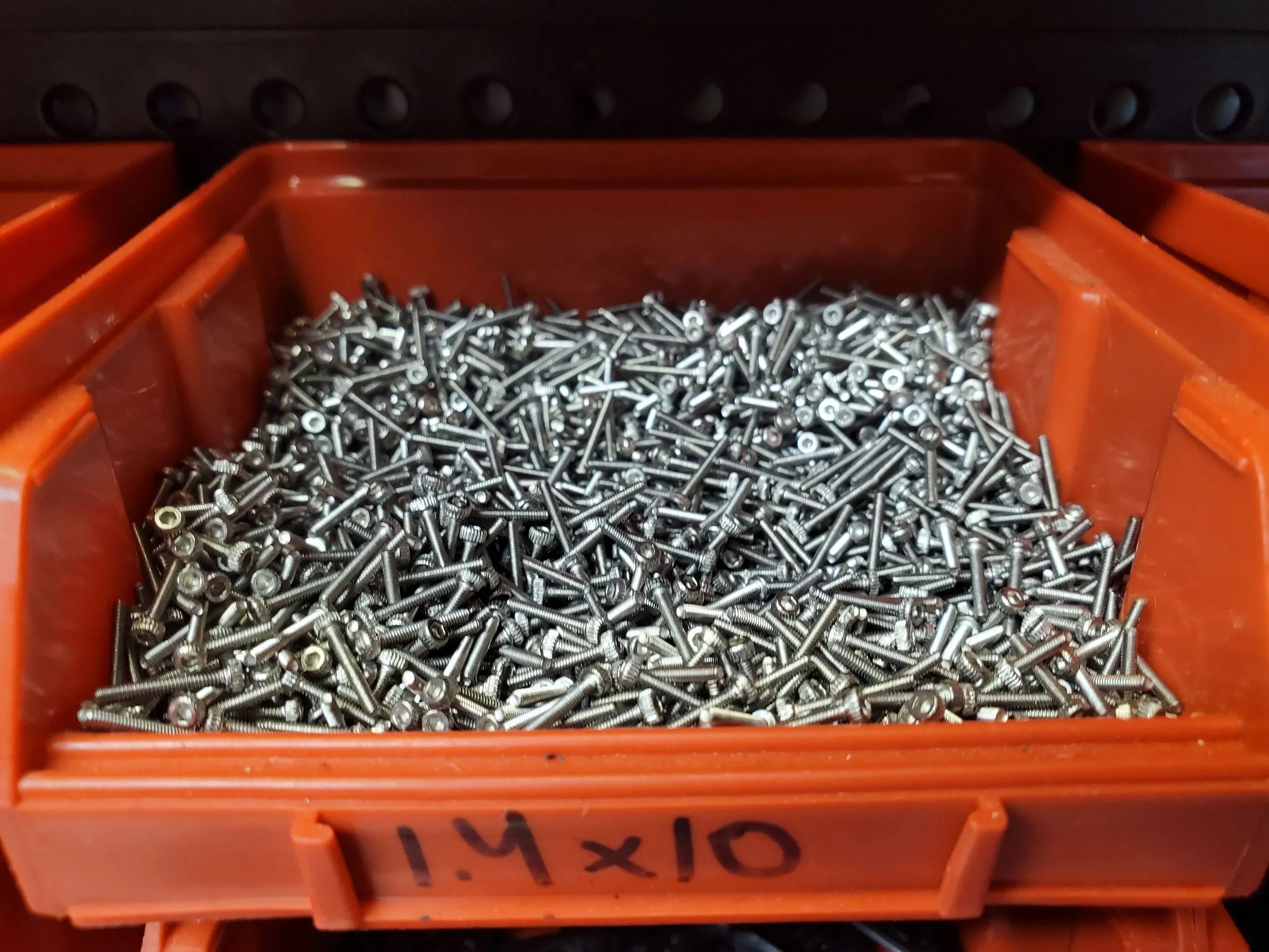 Stainless steel screws m1.4 - Image 5